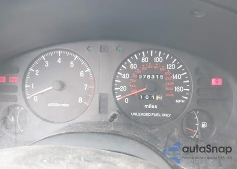 1998 Mitsubishi Eclipse Rs z USA, uszkodzony, nr VIN 4A3AK34Y0WE074995